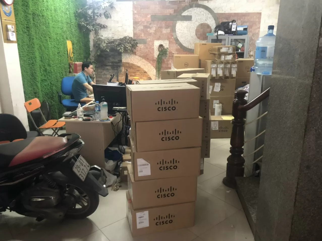 Switch Cisco CBS250-16T-2G-EU 